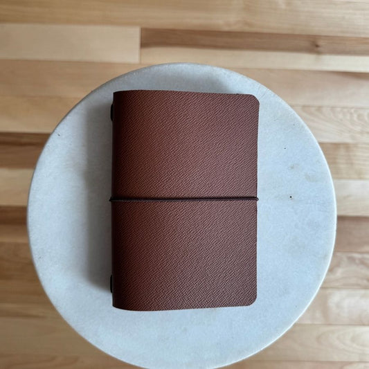 Le Compagnon Marron Latte