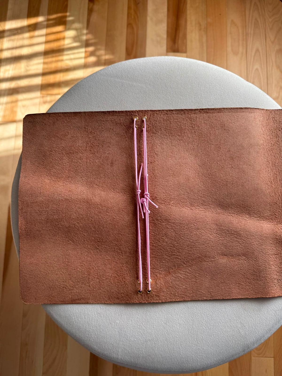 Le Mémento Ombre Prune Doré